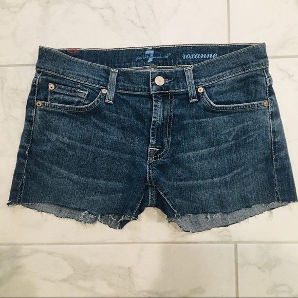 7 FAM “Roxanne” Cut-Off Jean Shorts - Picture 9 of 16